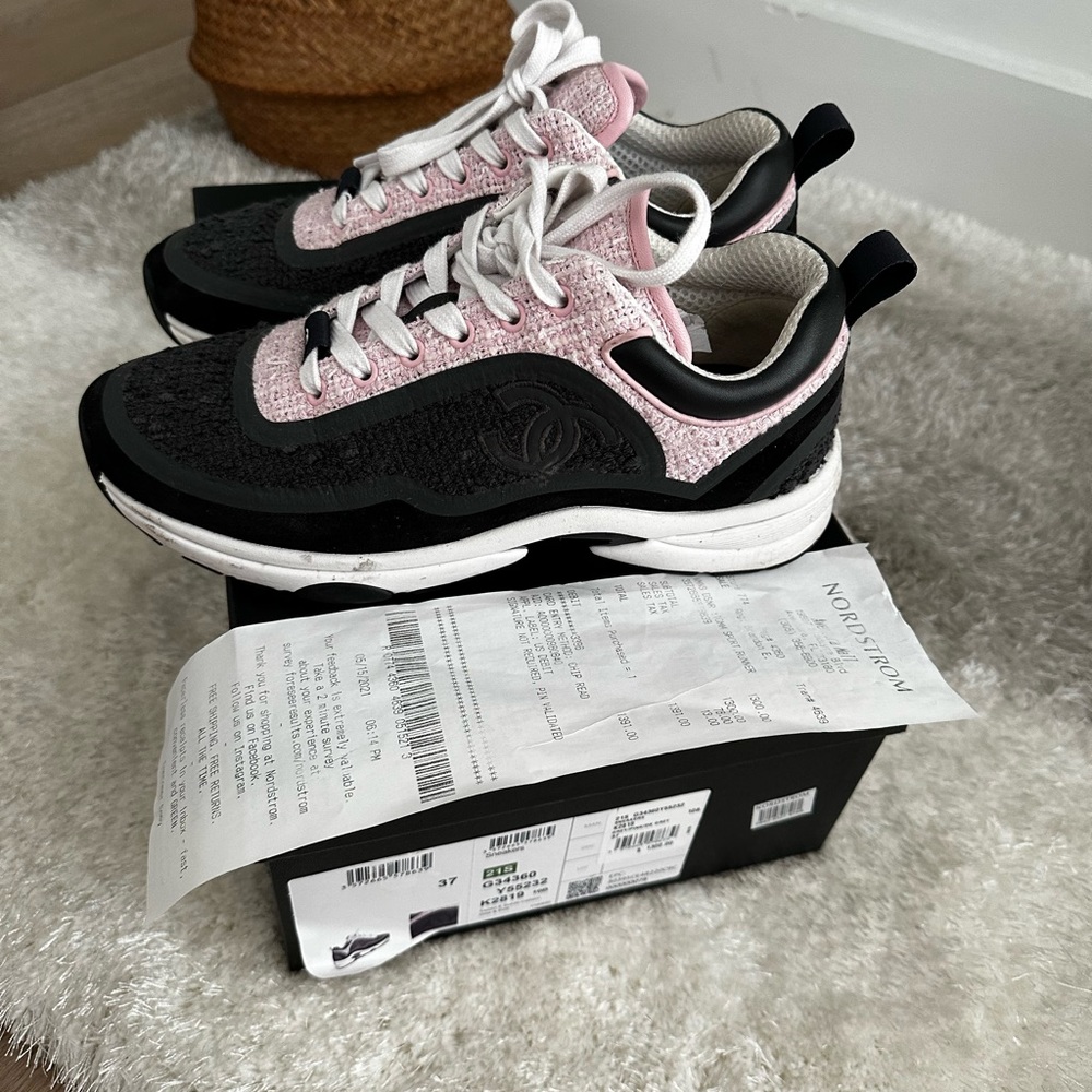 chanel runners